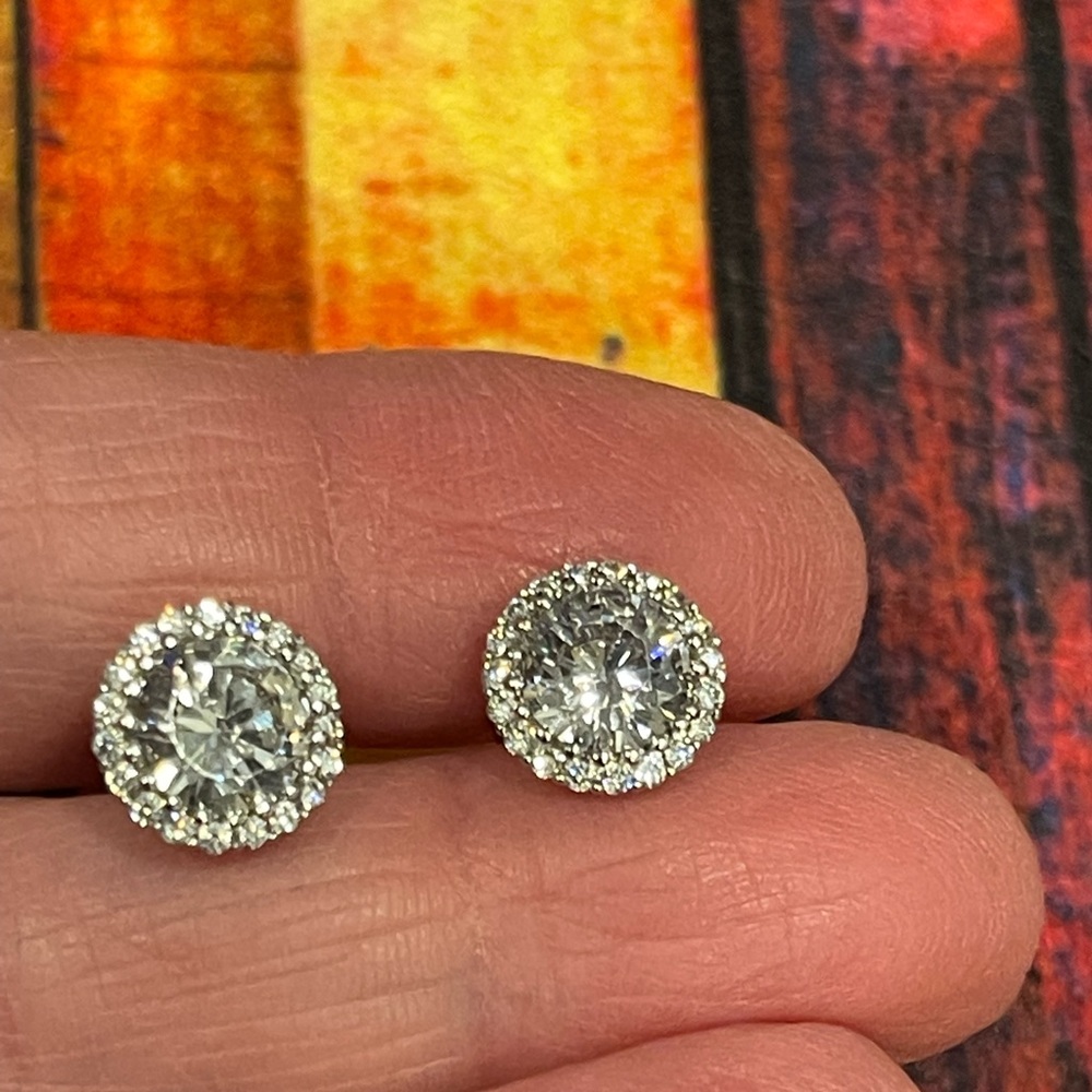 Gorgeous Gemstone Earrings - Picture 10 of 15